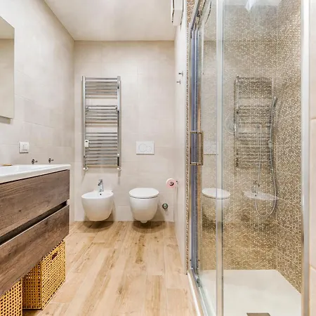 High-class Porta Venezia Flat Via Salvini * Milánó